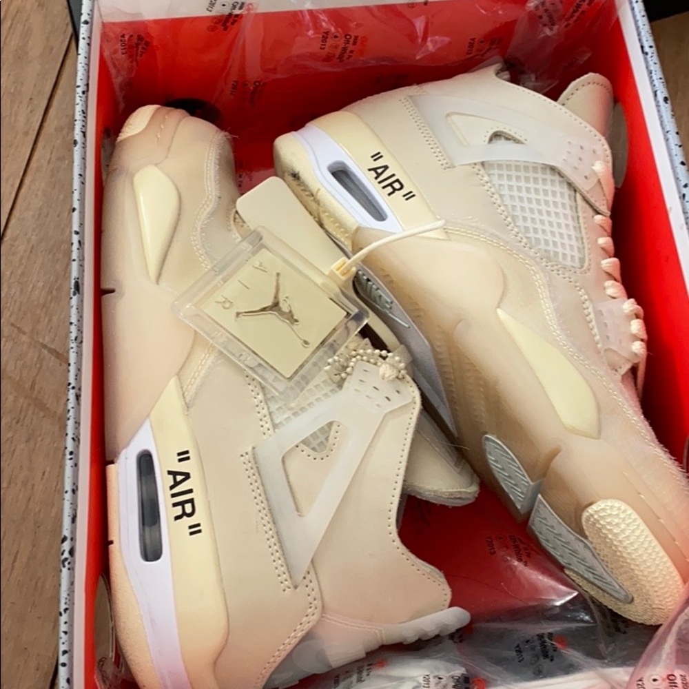 Authentic Jordan 4 Sail